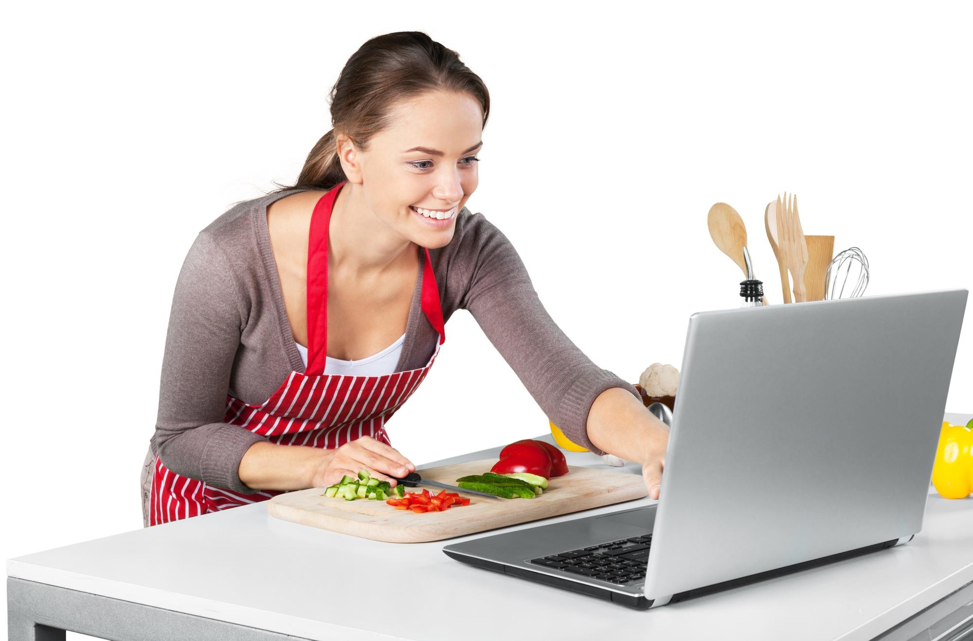 Student cooking during online class